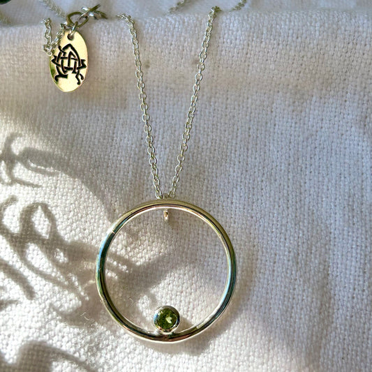DSG Green Gemstone Circle Necklace